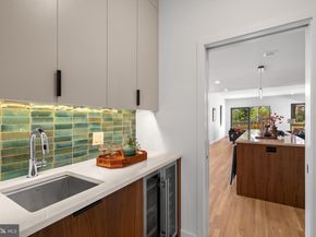 139 W Mount Pleasant Avenue, Philadelphia PA 19119