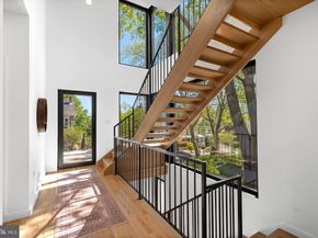 139 W Mount Pleasant Avenue, Philadelphia PA 19119