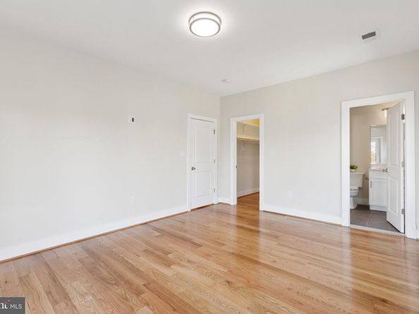 2150 N Stafford Street, Arlington VA 22207