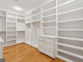 2150 N Stafford Street, Arlington VA 22207