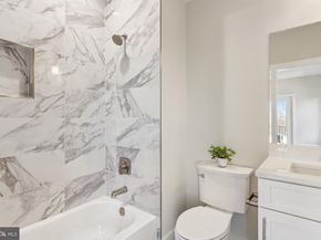 2150 N Stafford Street, Arlington VA 22207