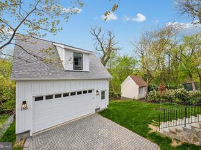 2150 N Stafford Street, Arlington VA 22207