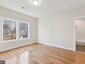 2150 N Stafford Street, Arlington VA 22207
