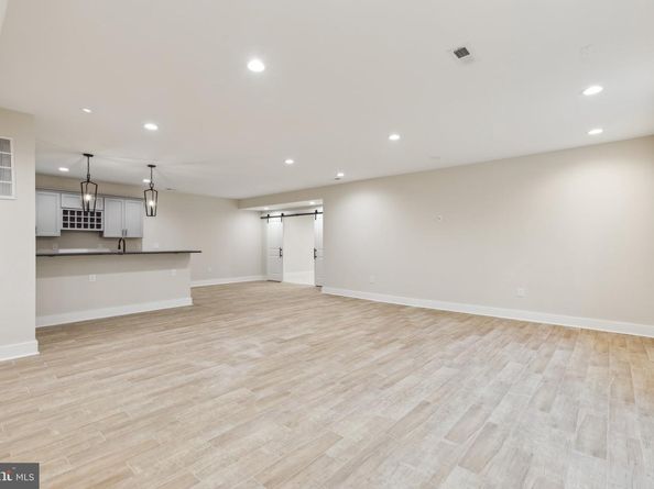 2150 N Stafford Street, Arlington VA 22207