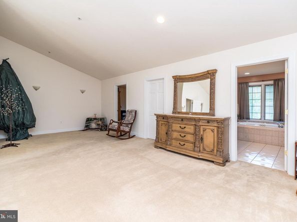 140 Linden Avenue, Glenside PA 19038
