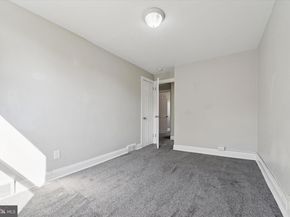 204 W Washington Avenue, Clifton Heights PA 19018