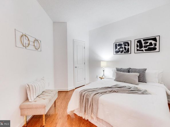 1111 25TH Street NW 705, Washington DC 20037