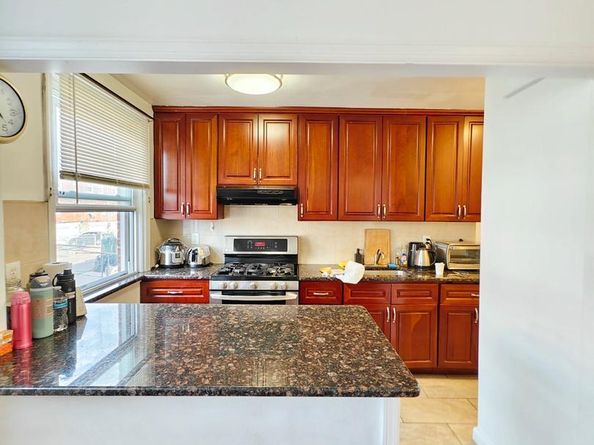 2105 Friendship Street, Philadelphia PA 19149