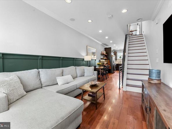2426 E Firth Street, Philadelphia PA 19125