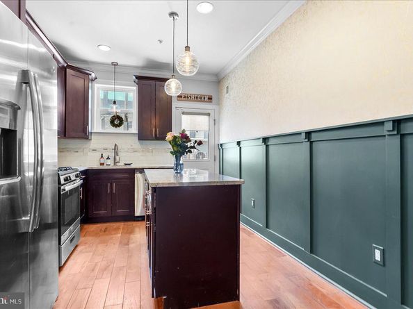 2426 E Firth Street, Philadelphia PA 19125