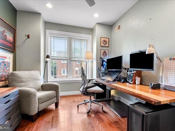 2426 E Firth Street, Philadelphia PA 19125