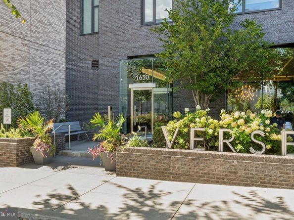 1650 Silver Hill Drive 1403, Mclean VA 22102