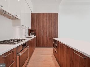 1650 Silver Hill Drive 1403, Mclean VA 22102