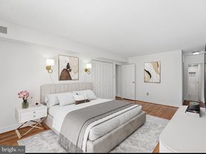 1300 Army Navy Drive 514, Arlington VA 22202