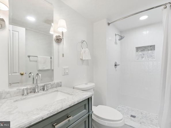 1300 Army Navy Drive 514, Arlington VA 22202