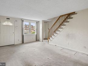 837 W Crescent Drive, Glenolden PA 19036