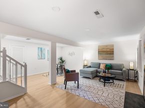 1129 Player Way, Herndon VA 20170