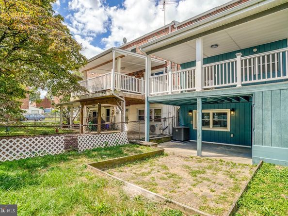 10935 Carey Plaza, Philadelphia PA 19154