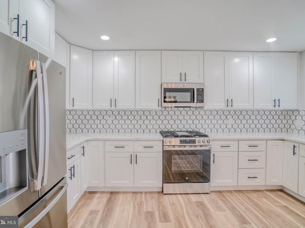 10935 Carey Plaza, Philadelphia PA 19154