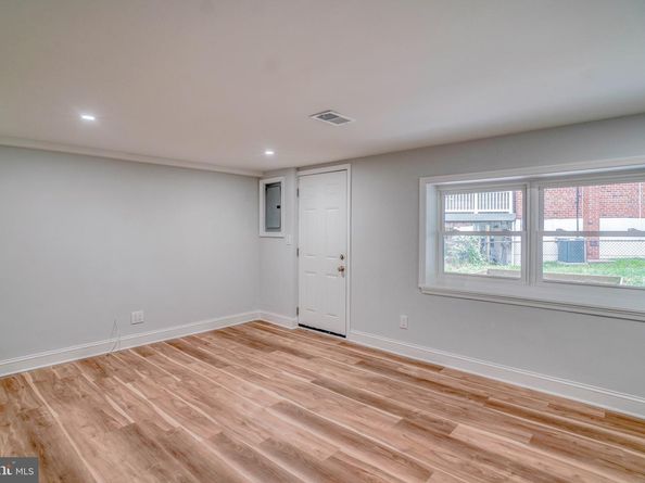 10935 Carey Plaza, Philadelphia PA 19154