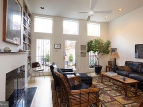 430 S 5TH Street S, Philadelphia PA 19147