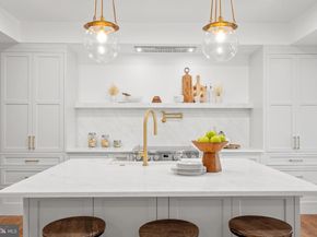 9415 Turnberry, Potomac MD 20854