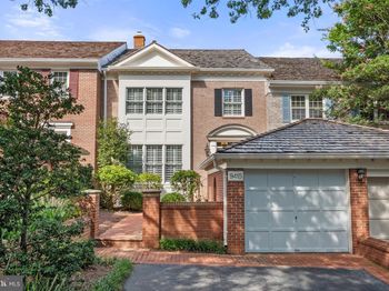 9415 Turnberry