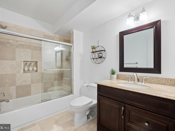 9415 Turnberry, Potomac MD 20854