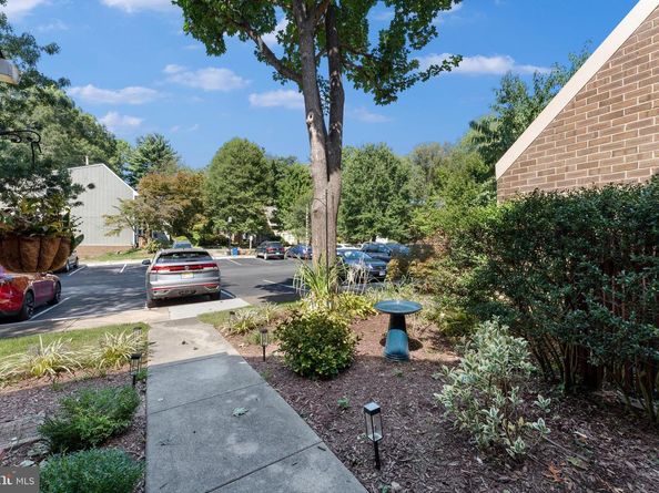 11190 Forest Edge Drive, Reston VA 20190