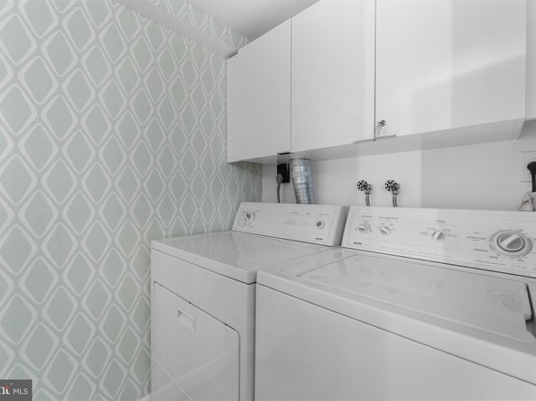11190 Forest Edge Drive, Reston VA 20190
