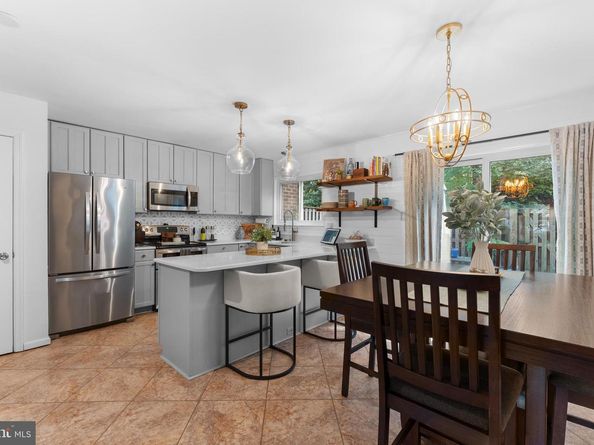 11190 Forest Edge Drive, Reston VA 20190