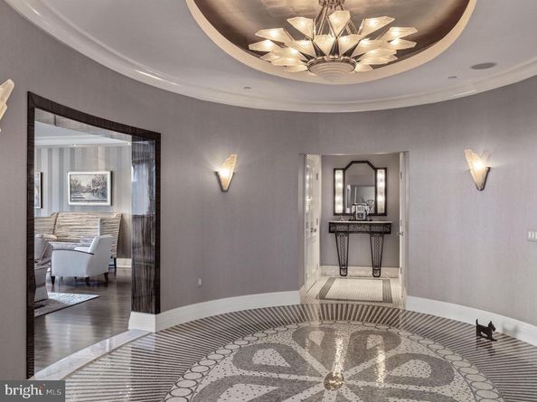 50 S 16TH Street 4604, Philadelphia PA 19102