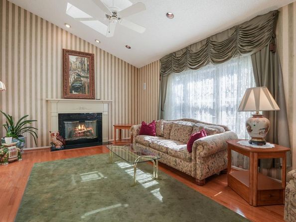 302 Alexander Court, Chalfont PA 18914