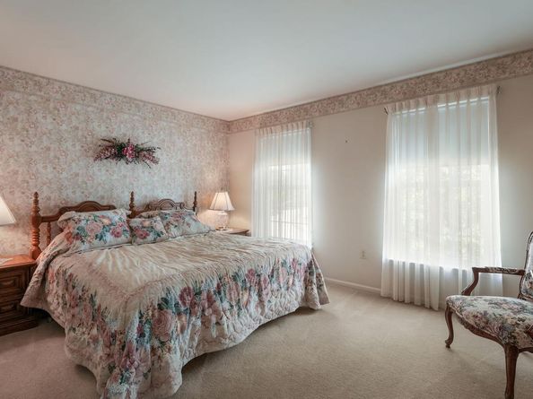 302 Alexander Court, Chalfont PA 18914