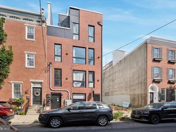 871 N 20TH Street