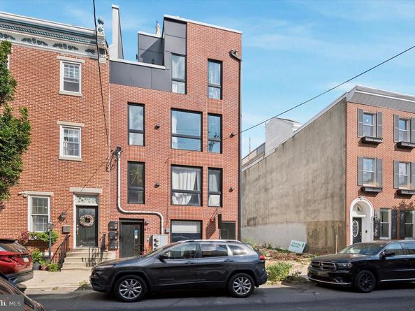 871 N 20TH Street 1, Philadelphia PA 19130