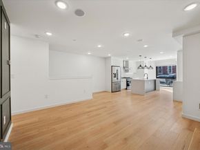 871 N 20TH Street 1, Philadelphia PA 19130