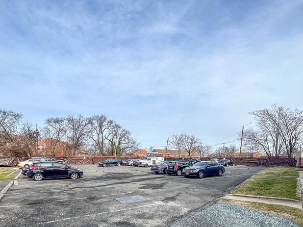 3876 9TH Street SE 302, Washington DC 20032