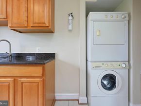 3876 9TH Street SE 302, Washington DC 20032