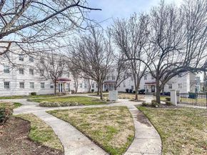 3876 9TH Street SE 302, Washington DC 20032