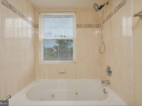 3876 9TH Street SE 302, Washington DC 20032