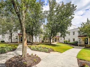 3876 9TH Street SE 302, Washington DC 20032