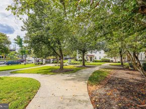 3876 9TH Street SE 302, Washington DC 20032