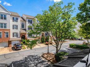 4667 Longstreet Lane 105, Alexandria VA 22311