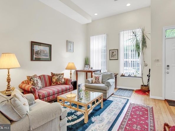 1233 N Howard Street, Philadelphia PA 19122