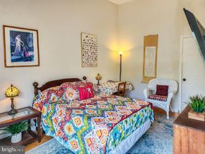 1233 N Howard Street, Philadelphia PA 19122