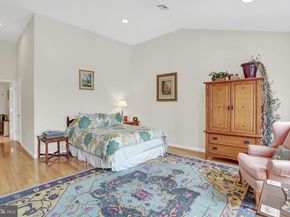 1233 N Howard Street, Philadelphia PA 19122