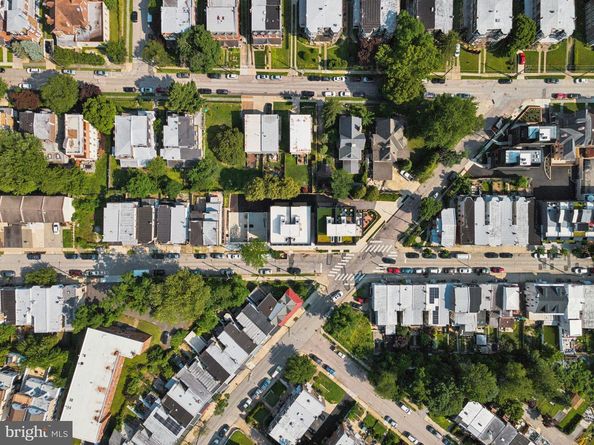 202 Kalos Street, Philadelphia PA 19128