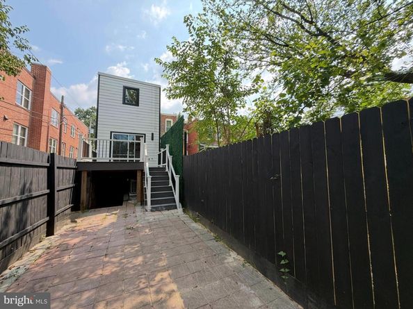1205 Shepherd Street NW, Washington DC 20011