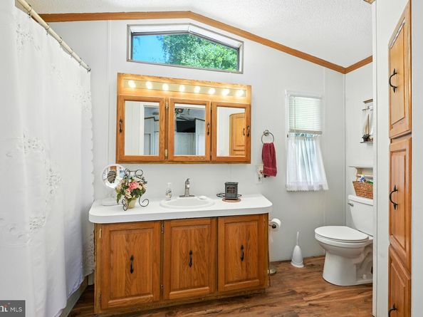 6124 Clearview Avenue, Bensalem PA 19020